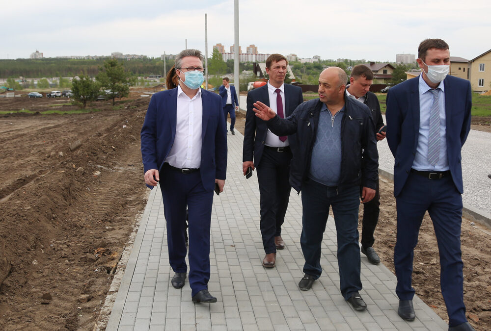 Мэр Воронежа провёл инспекцию хода строительства новой автодороги города Мэрия Воронежа