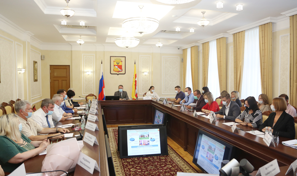 В Воронеже прошло заседание координационного совета по развитию малого и среднего бизнеса