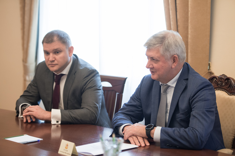 Временного гендиректора АО «Концерн «Созвездие» представили губернатору Воронежской области