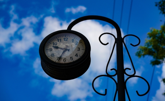 Старые связи рушатся, а помощь придёт, откуда не ждёте: Василиса Володина дала прогноз на апрель Старые связи рушатся, а помощь придёт, откуда не ждёте: Василиса Володина дала прогноз на апрель